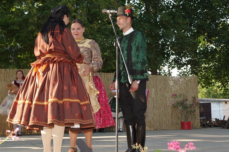LEVI2876 (Medium).JPG